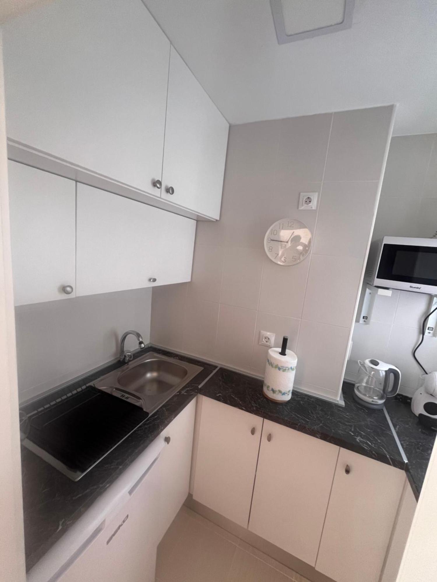 Apartment Lidia Planta 2, La Carihuela 1ª Linea Playa, Vistas Mar, Buhardilla 1 Dormitorio, 40 M2, 1-3 Huesped, Terraza, Wifi Torremolinos